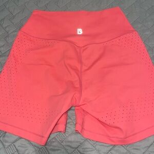 BUFFBUNNY SHORTS
